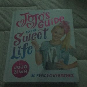 Jojo siwa book
